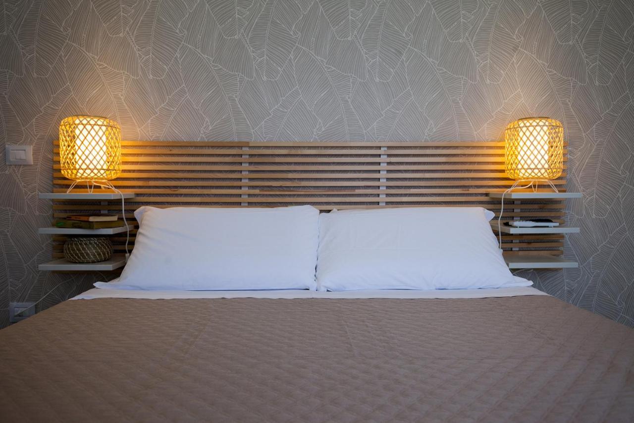 Nerissa Suites&Rooms Terrasini Exterior photo